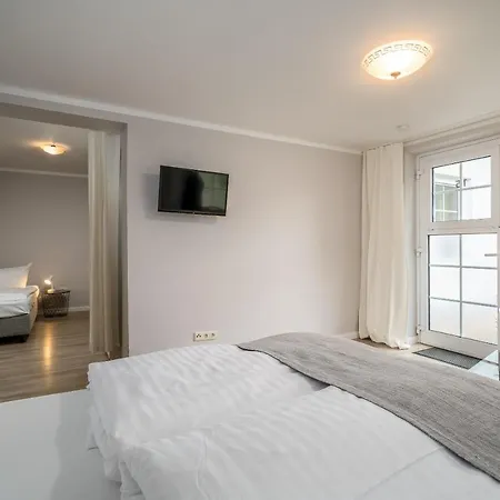 Mueritz-park Hotell 3*
