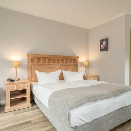 Mueritz-park Hotel 3*