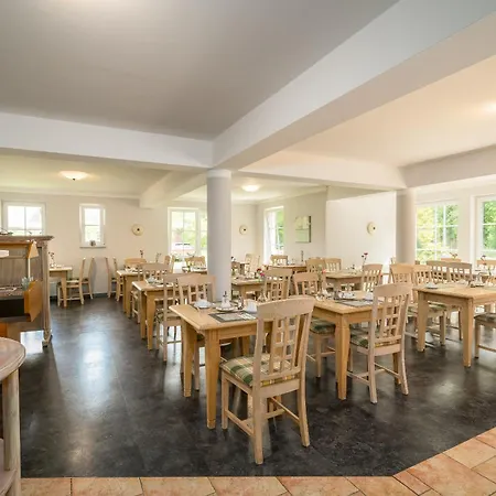 Отель Mueritz-park Бёк