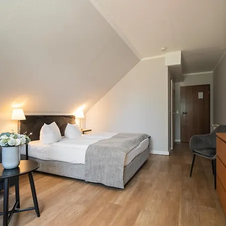 Mueritz-park 3*