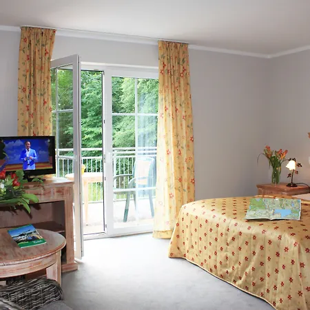 Hotel Mueritz-park 3*