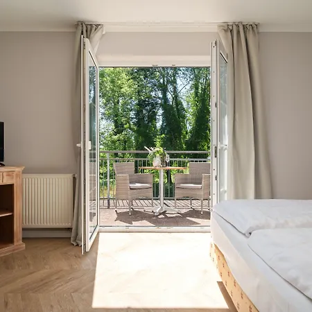 Hotell Mueritz-park Boek