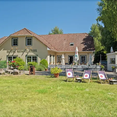 Hotel Mueritz-park Boek
